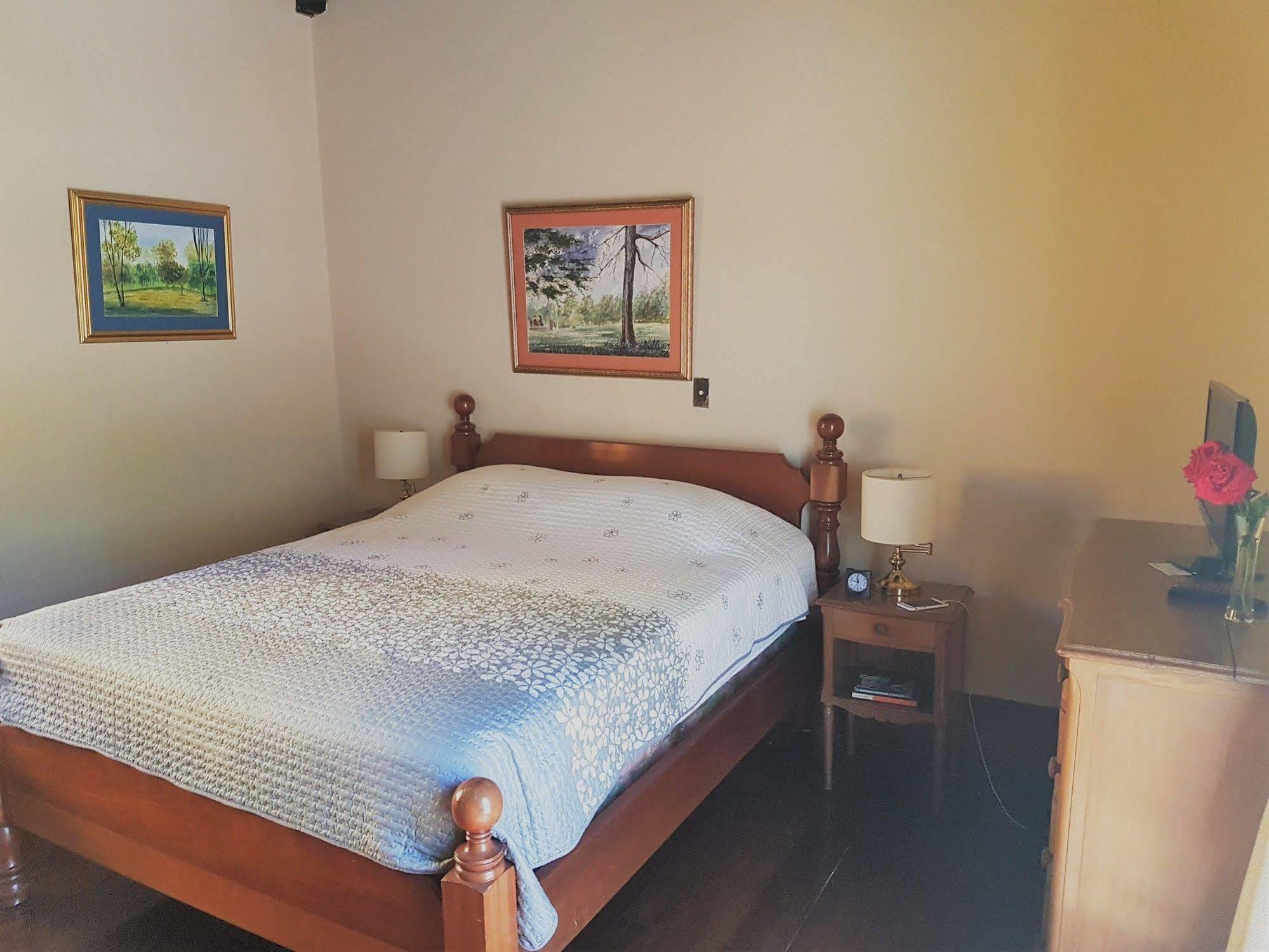 Casa Carmel Bed & Breakfast Guatemala City Bagian luar foto
