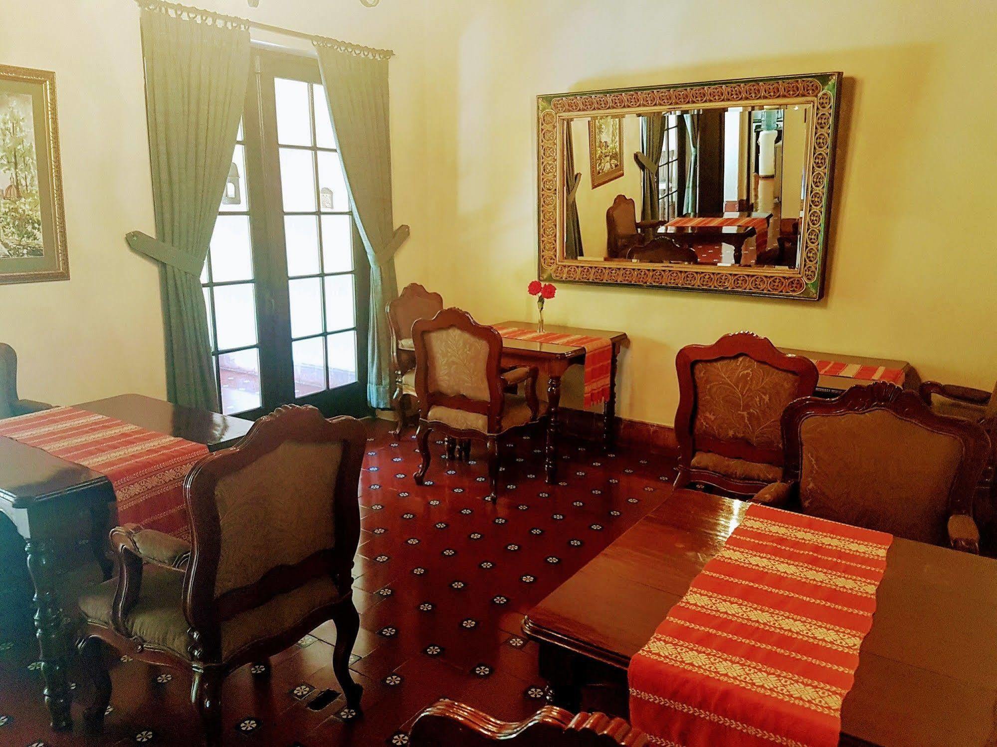 Casa Carmel Bed & Breakfast Guatemala City Bagian luar foto