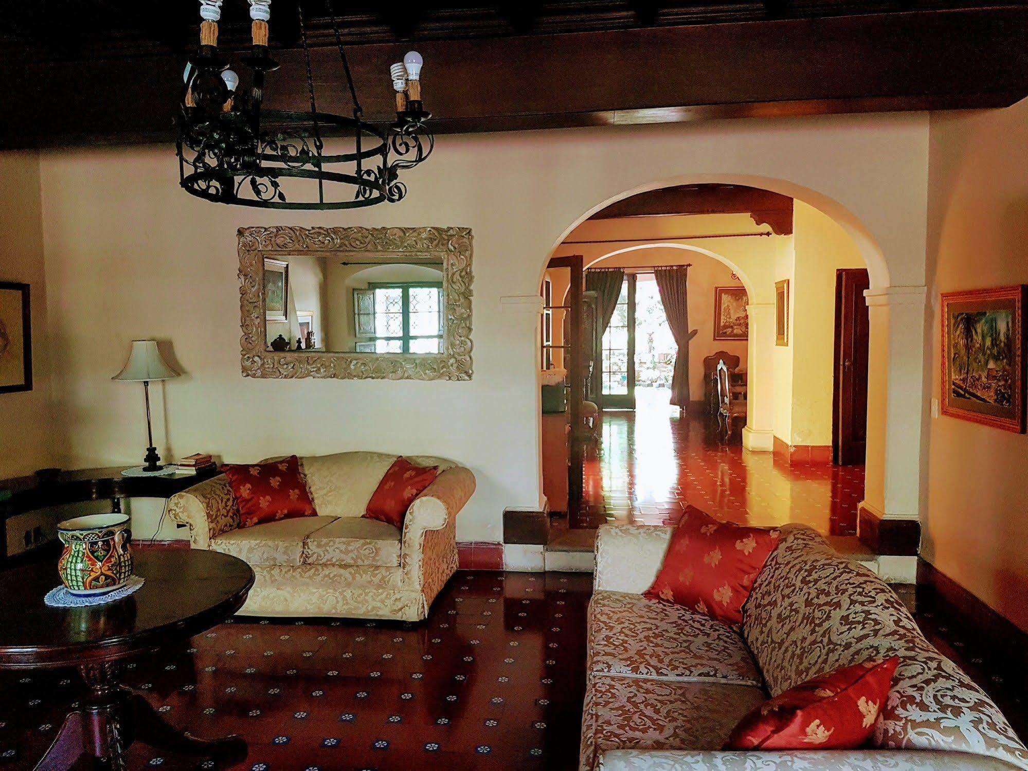 Casa Carmel Bed & Breakfast Guatemala City Bagian luar foto