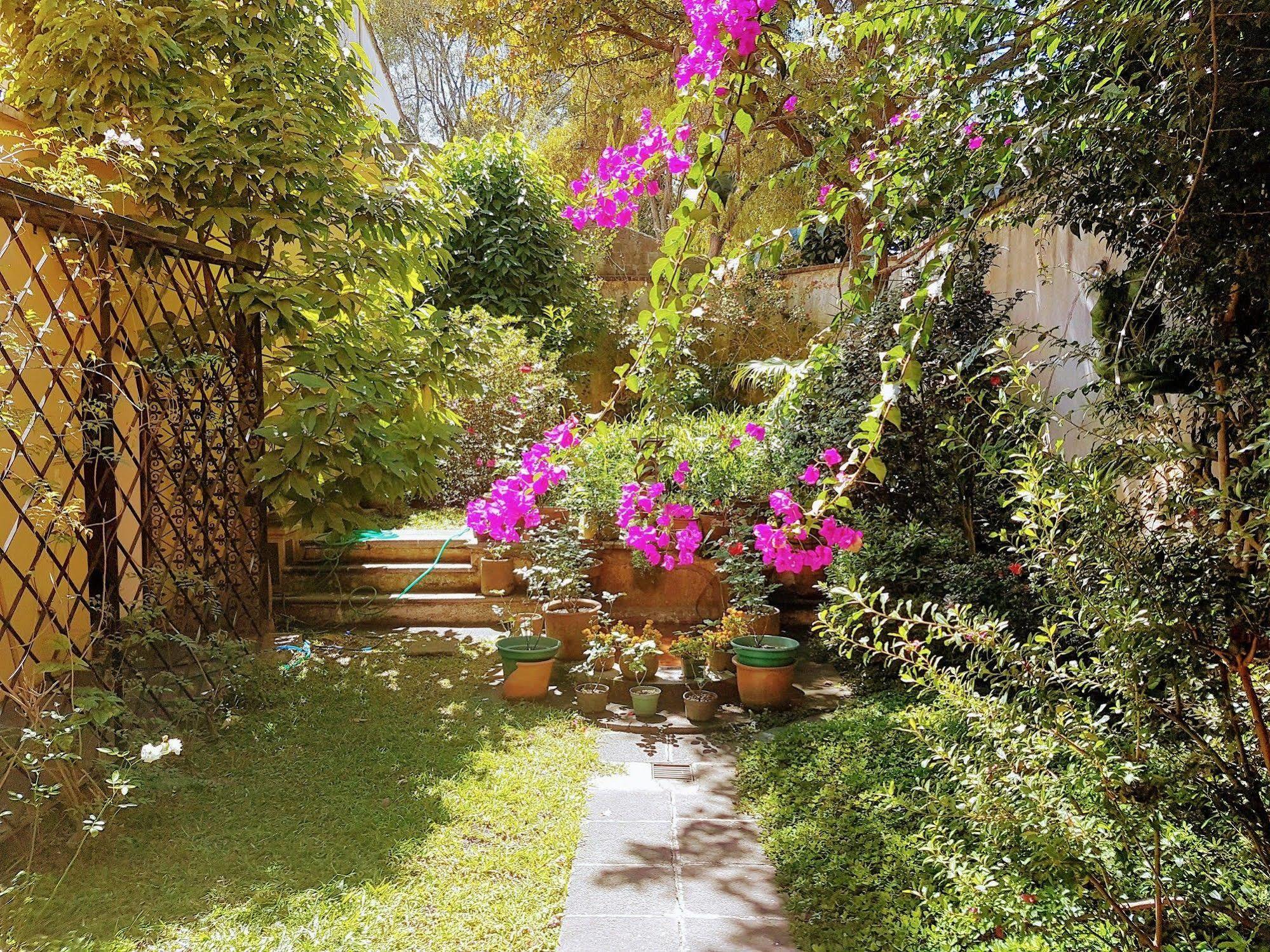 Casa Carmel Bed & Breakfast Guatemala City Bagian luar foto